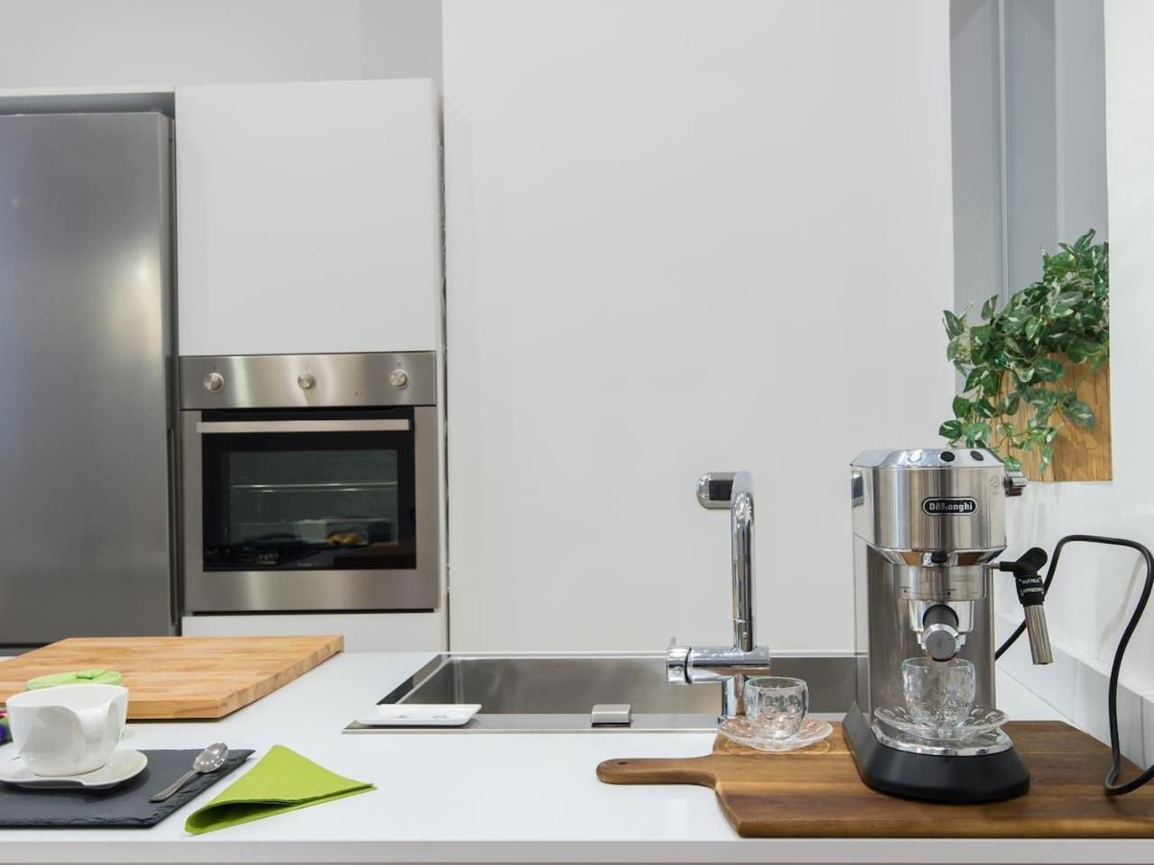 White House In Rome Apartment ภายนอก รูปภาพ