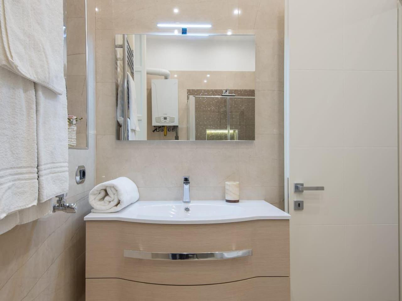 White House In Rome Apartment ภายนอก รูปภาพ