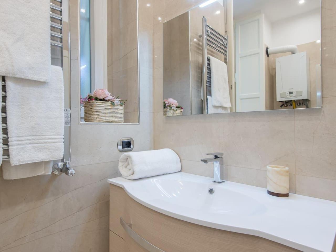 White House In Rome Apartment ภายนอก รูปภาพ